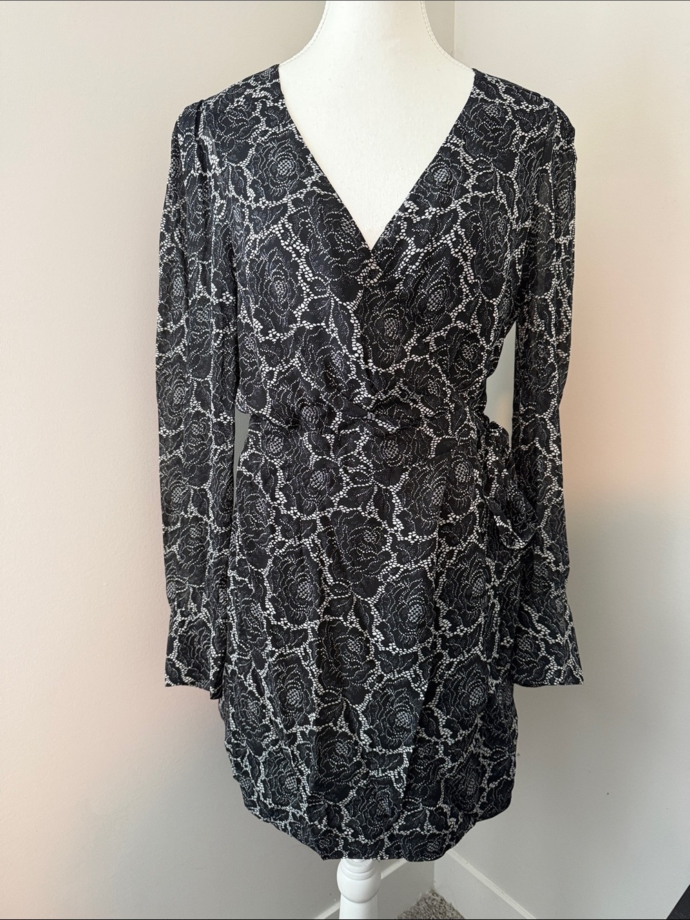 The Kooples Parisian Wrap Mini Dress Puff Sleeve Lace Print US Medium NWT